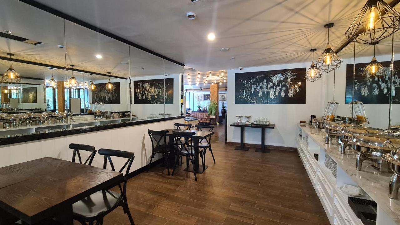 D'Primahotel Lagoi Bintan エクステリア 写真
